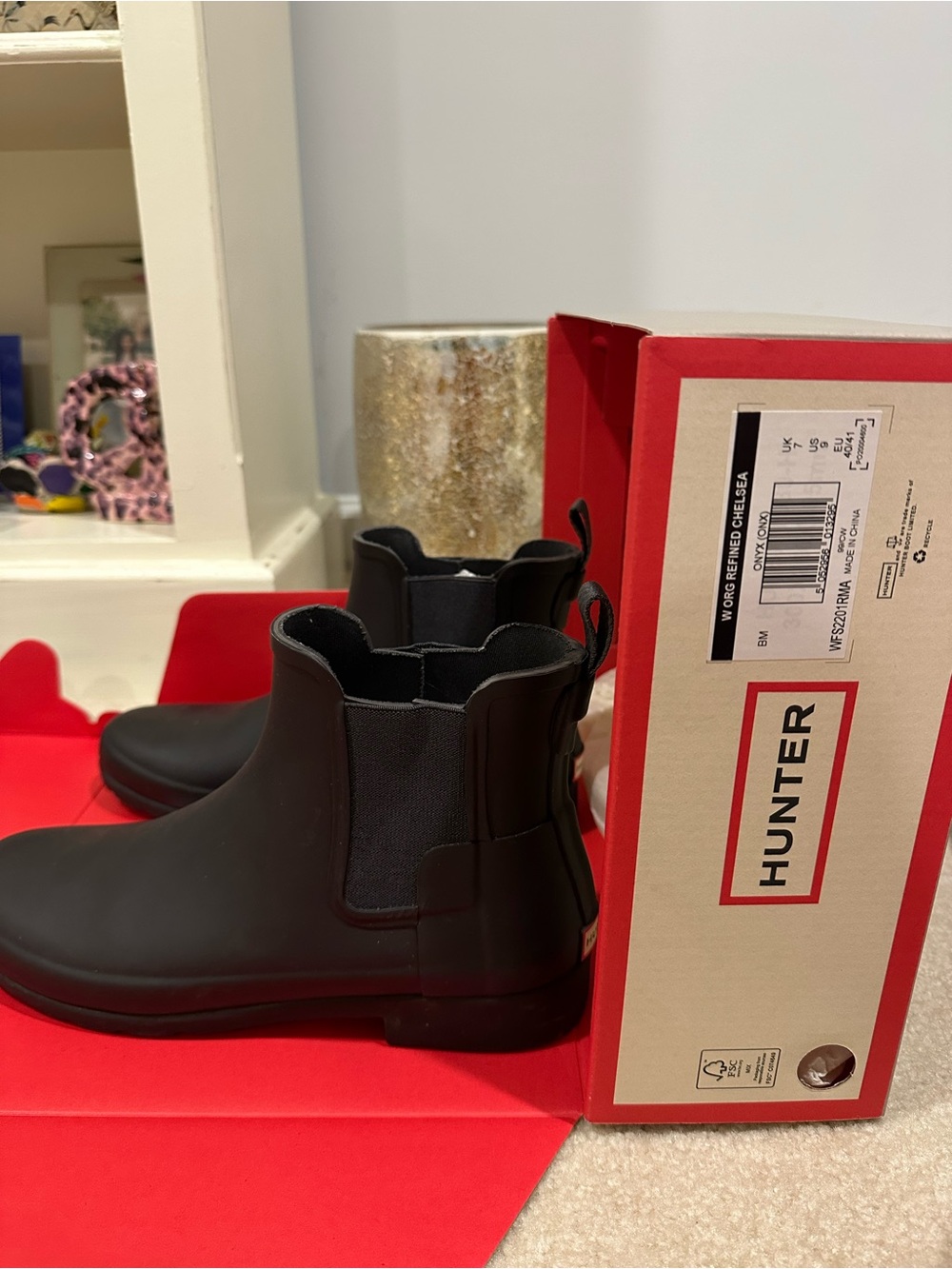 Hunter Black Chelsea Winter Rain Boots - Picture 2 of 3